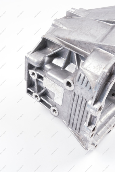 Картер коробки передач LADA Vesta Lada