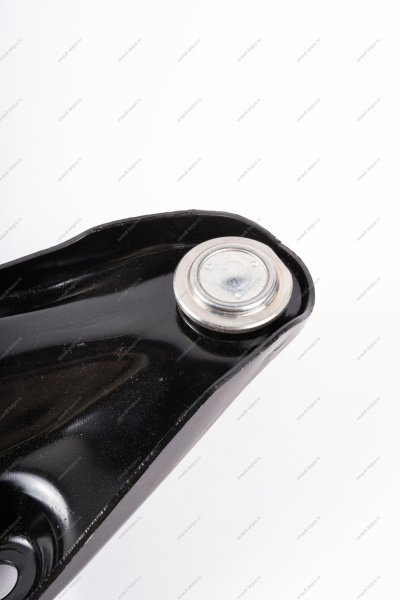 Рычаг Lada XRAY/Largus передней подвески левый в сборе (с боковой проточкой) Lada