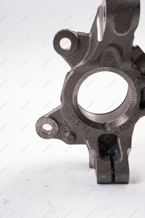 Кулак поворотный передний правый с АБС LADA XRAY Renault