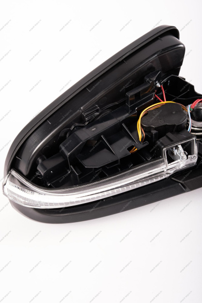 Зеркало наружное заднего вида правое электропривод с повторителем LADA Largus (FL) NEW (без накладки 8450108105) Lada