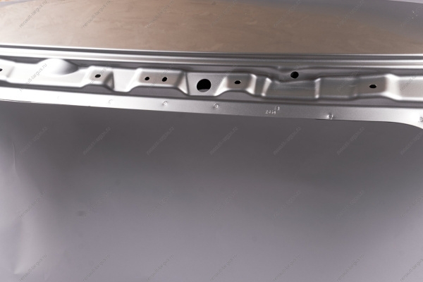 Дверь задка в цвет 691 Платина (Серебристый) LADA Vesta SW Cross FL (универсал) Lada