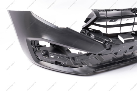 Бампер передний неокрашенный без отверстий под датчики системы парковки (под покраску) Vesta NG Россия