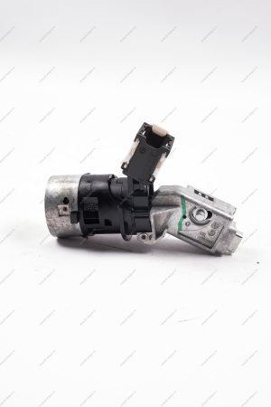 Замок зажигания ( 2 ключа, с 1-й личинкой ) LADA Largus (FL) NEW (универсал) Lada