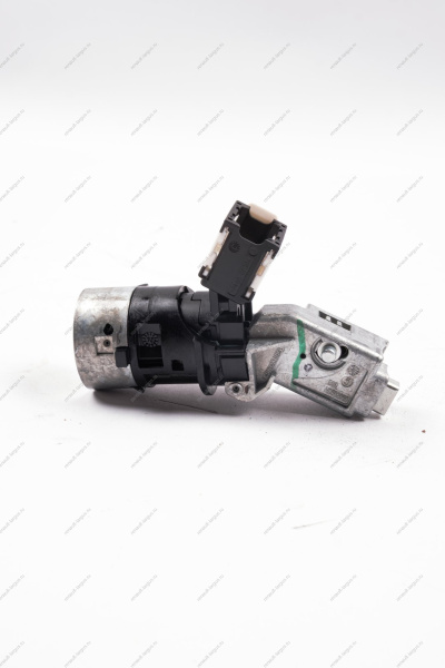 Замок зажигания ( 2 ключа, с 1-й личинкой ) LADA Largus (FL) NEW (универсал) Lada