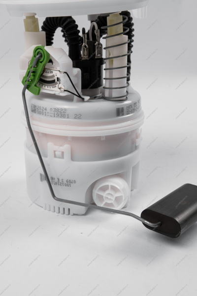 Насос топливный RENAULT Duster двиг.1.6 4WD Renault